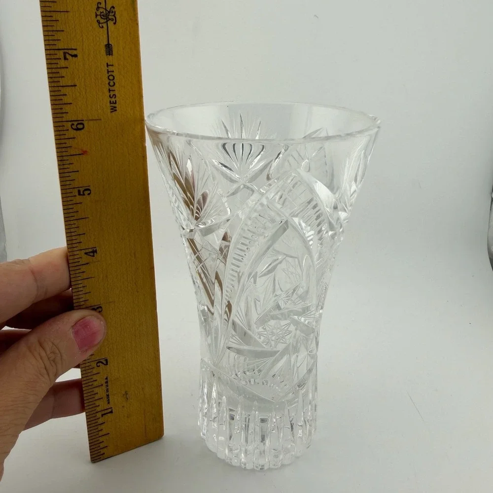Clear Cut Crystal Starburst Flared Flower Vase